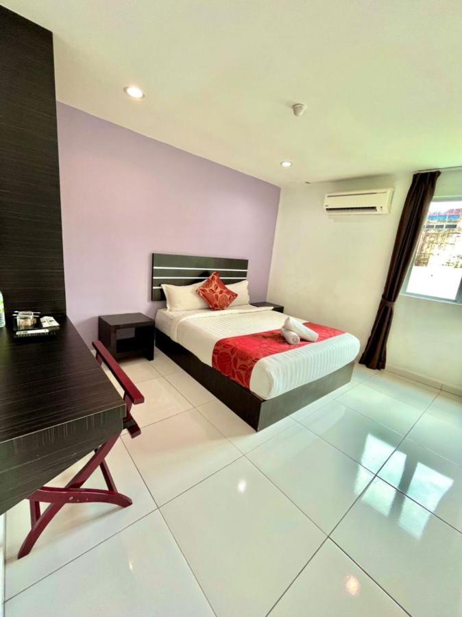 Hotel Zamburger Tengkera Melaka Ngoại thất bức ảnh
