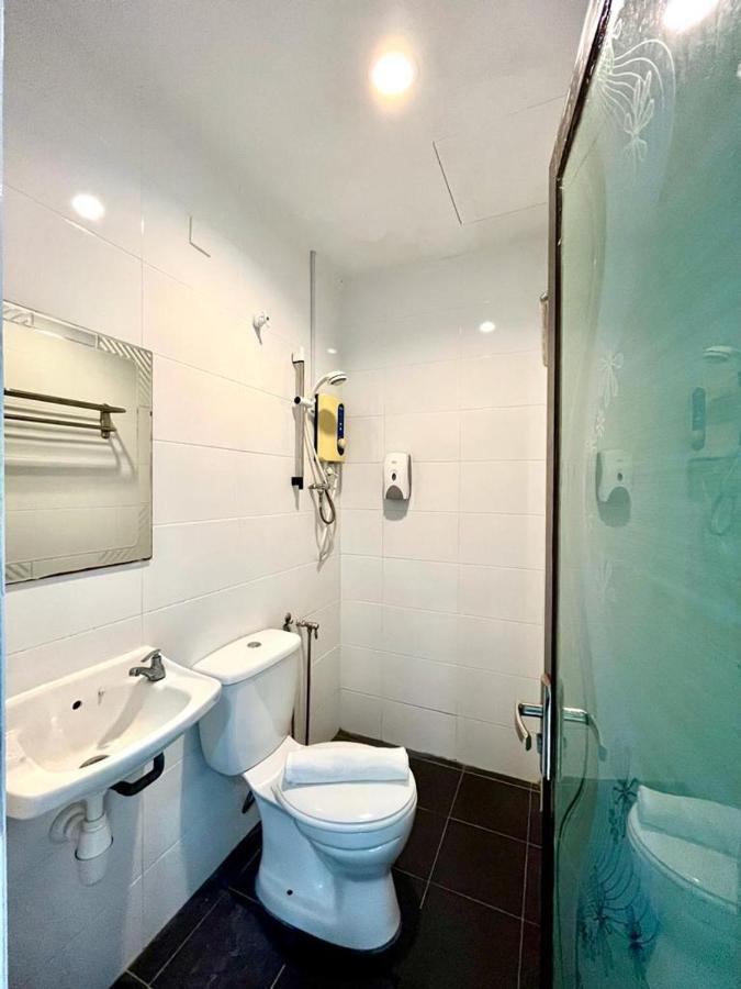 Hotel Zamburger Tengkera Melaka Ngoại thất bức ảnh